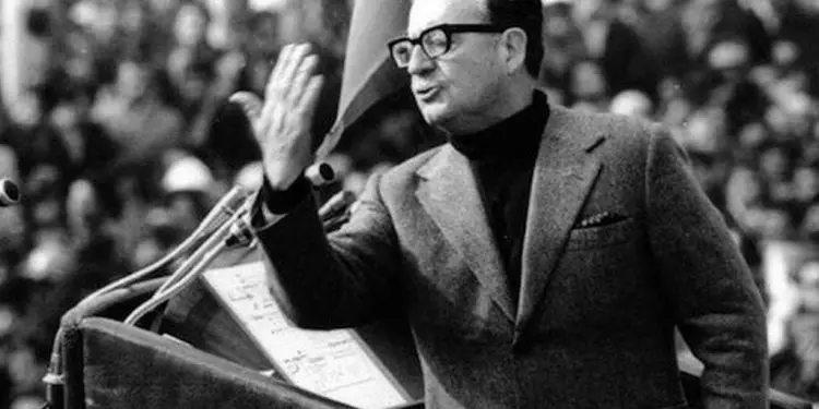 Raporti sekret nga Komiteti Qendror: “Stafi i ambasadës sonë të qëndrojë indiferent dhe vigjilent ndaj ngjarjeve në Kili, pasi…”/ Grushti shtetit ku u vra e Salvador Allende