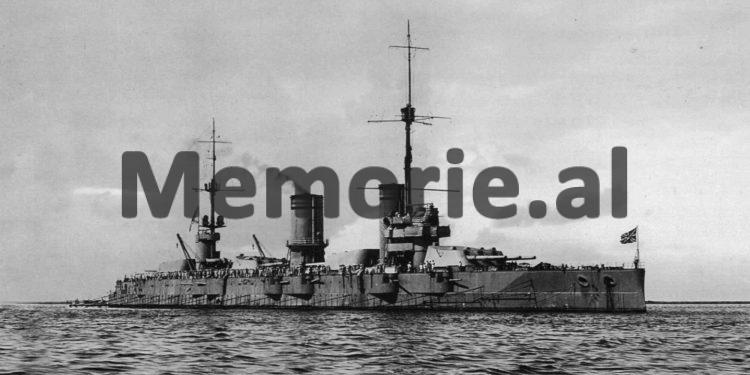 Fotot e rralla nga Lufta e Parë Botërore: ‘Kur kryqëzorët dhe luftanijet e fuqive të mëdha mbërrinin në portin e Durrësit, për të evakuar Esat Pashë Toptanin dhe…’