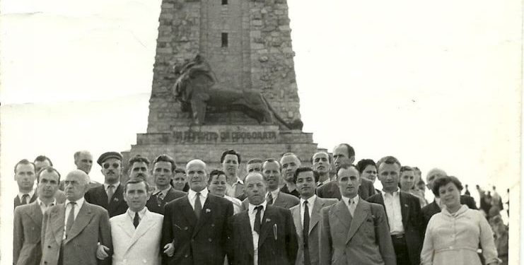 Kush e spiunoi dhe si u ekzekutua me artileri në shpellën e Rrjollit, deputeti rebel që kundërshtoi kolektivizimin…?!