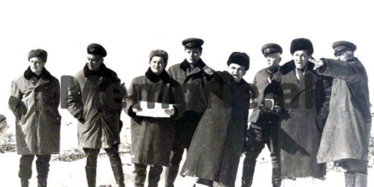 Fjala e Mehmet Shehut: “Beqiri e bëri leckë autoritetin e partisë, ndërsa Petriti ishte fals, bënte vetëm për një komandant çete…”/ Mbledhja e panjohur