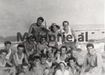 “Inskenimet e kryepolicit, Veli Kondi, në kampin e internimit në Lushnje, ku ai i detyronte kosovarët që të…”/ Dëshmitë e rralla të Nazmi Berishës, që vuajti 20 vite burg