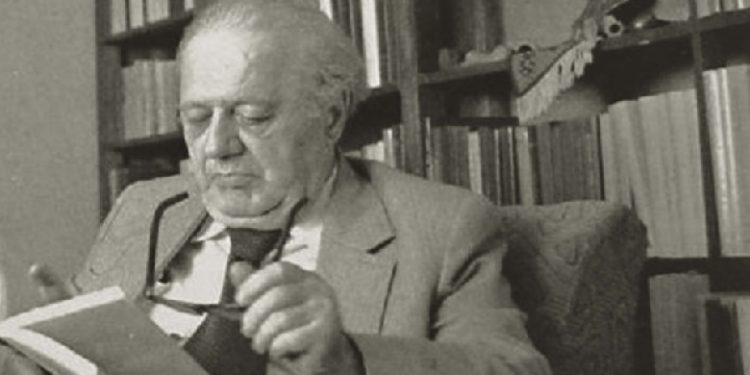 Diskutimi i Mehmet Shehut: “Fatos Arapi në poezitë e tij thotë se ‘këtu te ne s’ka lumturi, s’ka ndjenjë njerzore’, por ai…”/ Pleniumi sekret të ’66-ës