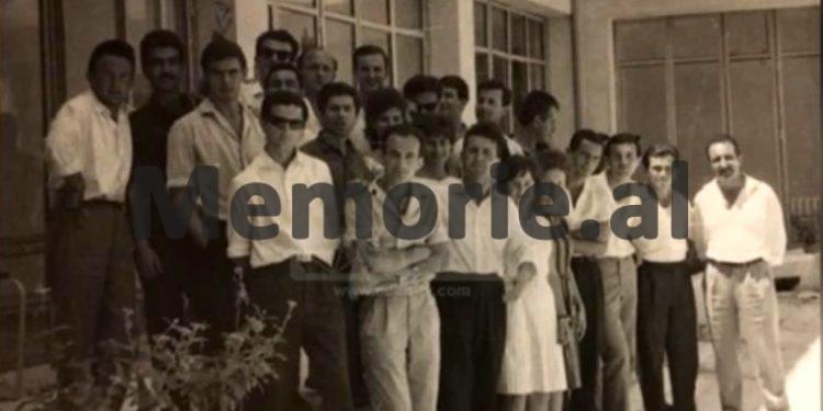 Letra për Ramiz Alinë: “Vera Grabocka përhap modën e huaj, Agron Çobani morri në punë të bijën e …”/ Denoncimet në Radio-Televizionin Shqiptar në ‘82-in