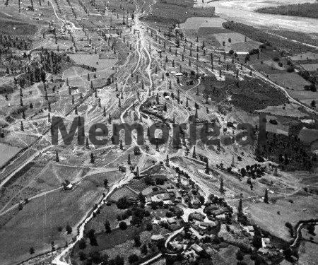 ‘When the National Bank of Albania with the co-director, the Italian Gradudenzi, published the satisfactory financial balance sheets, which had come from …’ / The Monarchy Press in 1938