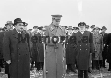 Ditari sekret i Enverit: “Behari më njoftoi se polakët e kanë shpallur ‘non grata’ ambasadorin tonë, Musin Kroi…”/ Ngjarjet e shkurtit ’61, pas konfliktit me Moskën dhe fotot e rralla