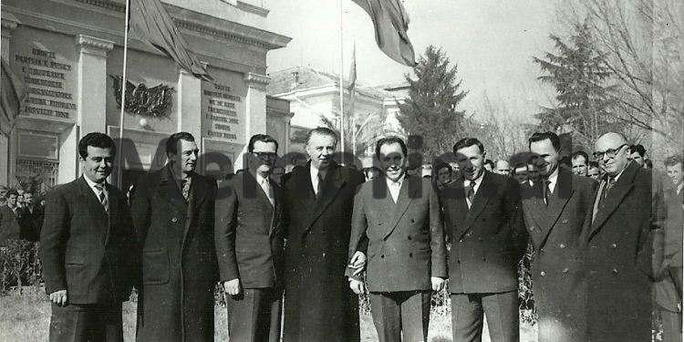 Ditari sekret i Enverit, 10 shkurt ‘61: “Delegati korean, më tha se Ivanovi që ka qenë ambasador në Tiranë, atje kishte organizuar kundërrevolucion, …”/ Ngjarjet pas konfliktit me Moskën dhe fotot e rralla