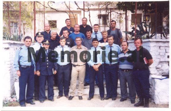 “Pasi luftuam 12 orë në Linzë në ’97-ën në mbrojtje të Thesarit, zv/ ministri Rendit, na tha…”/ Rrëfimi i ‘shefit të FNSH-së ’, që vuajti 15 vite në burgjet komuniste