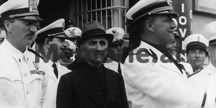 Për dërgimin e Kurorës së Skënderbeut në Romë, Gjon Marka Gjoni dhe Patër Antoni, i thanë Jakomonit, se…”/ Dëshmia e ish zv/ministrit të Brendshëm