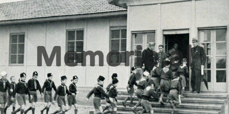 E ashtuquajtura “Shpërngulje e madhe serbe nga Kosova dhe popullimi i saj nga shqiptarët”…!