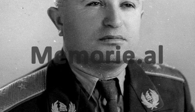 Raporti për Enverin: “Kunati i Feçor Shehut fliste në spitalin e Vienës me diplomatin grek, Papas, që kishte qenë në Tiranë…”/ Letra denoncuese e janarit ‘82