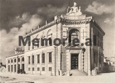 “Banka Kombëtare e Shqipërisë është bërë si ‘Dullë Huta’ tregtari fajdexhi tiranas, që…”/ Kriza e thellë ekonomike në periudhën e Monarkisë së Zogut