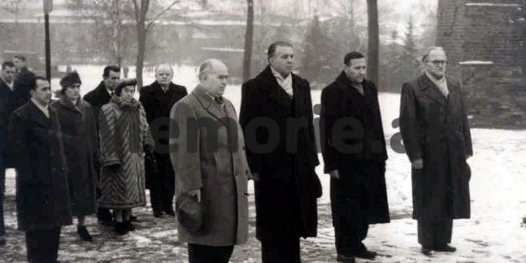 Ditari sekret i Enverit: “Behari më njoftoi se polakët e kanë shpallur ‘non grata’ ambasadorin tonë, Musin Kroi…”/ Ngjarjet e shkurtit ’61, pas konfliktit me Moskën dhe fotot e rralla