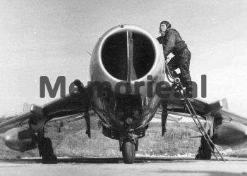 “Enver’s personal plane, ‘ILL-14’ was guarded by a special unit, where even I could not approach and we sent him for repair …” / Rare testimony of the colonel, former commander of Aviation