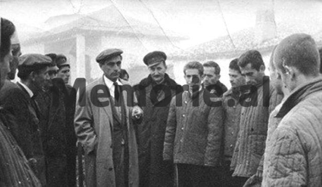 Raporti i Sigurimit: “Në 1979-ën në rrethin e Korçës kishim në përpunim 45 agjentë të zbulimeve të huaja, të cilët…”/ Informacioni për Enver Hoxhën