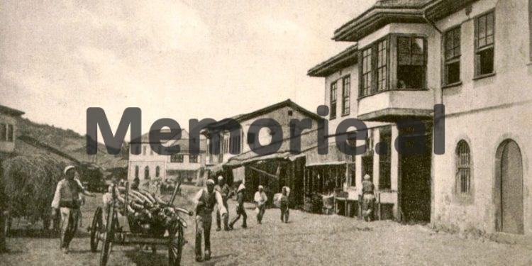 E ashtuquajtura “Shpërngulje e madhe serbe nga Kosova dhe popullimi i saj nga shqiptarët”…!