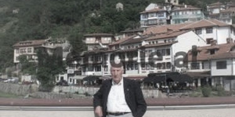 The unknown story of the Luarasi family / ‘From Kristo, who set up the first Albanian printing house in Sofia, to his son, Thomai, Zog’s diplomat who represented Albania in the League of Nations …’!