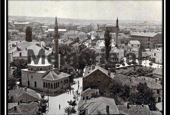 E ashtuquajtura “Shpërngulje e madhe serbe nga Kosova dhe popullimi i saj nga shqiptarët”…!