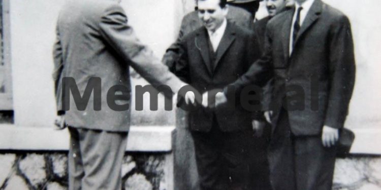 Letra për Ramiz Alinë: “Shkrimtari Jakup Çerraja, i ka dërguar një letër dajës së tij në Fier, ku i shkruan…”/ Si e kontrollonte Sigurimi Shtetit korrespodencën postare