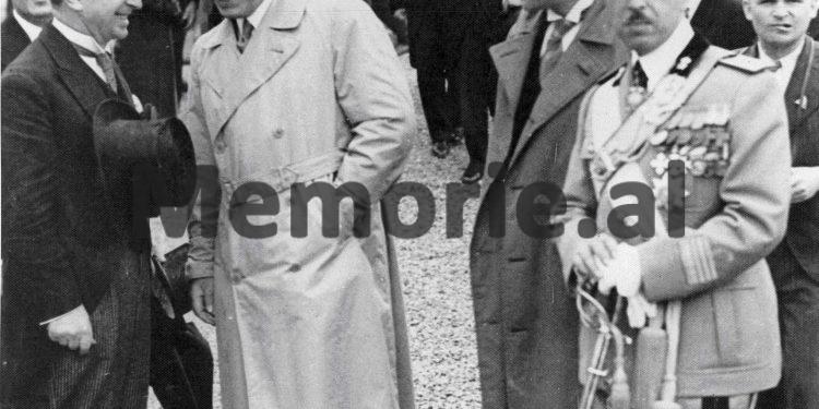 “Edhe pse isha nën moshë, më arrestuan në ’46-ën dhe më mbajtën tetë muaj në hetuesi, ku më torturonin…”/ Dëshmia e rrallë e vajzës së ish-kolonelit të Zogut