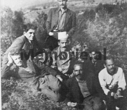 “Enveri e thirri në Tiranë dhe e pyeti se ku ndodhej Tito, e kur ‘Baca” i tha se s’dinte gjë, ai i’a ktheu; ‘po çfarë bëje ti në Beograd…”?!/ Dëshmia e gruas së ish-ministrit