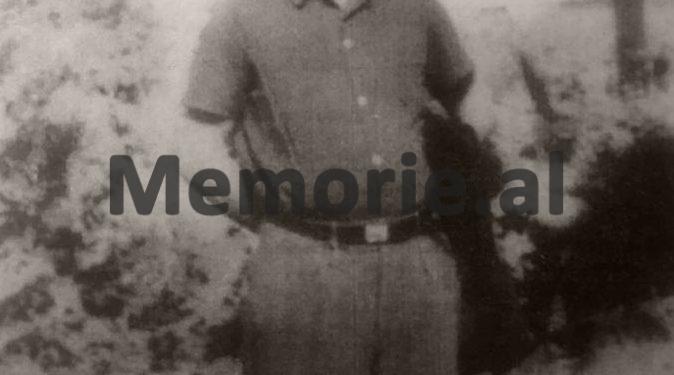 “Pasi u përjashtua nga shkolla ushtarake në Bashkimin Sovjetik, u kthye në atdhe ku u dënua katër herë…”/ Historia tragjike e njeriut që vuajti nga ‘hija’e vëllait…!