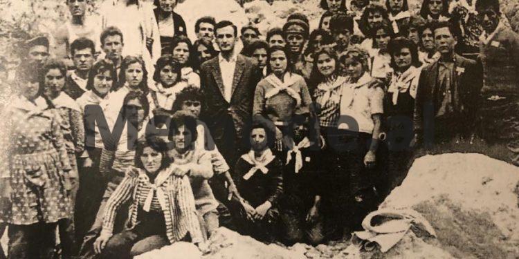 “Çdo çoban mund të blejë fare mirë një radio me bateri, po të dojë, se në treg ka, dhe jo të pritet që çdo gjë ta bëjë…”/ Fjala e panjohur e Enver Hoxhës në 23 shkurt ‘73