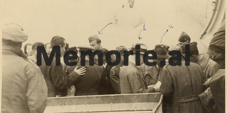 “Me porosi të Enverit, Irakli Bozo erdhi në Vlorë ku Kadriu u dënua me 8 vjet burg…”/ Dëshmitë e rralla të bashkëshortes së ish-kreut të Qarkorit Komunist të Elbasanit