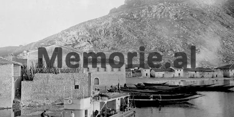 “Ministri i Ekonomisë ka bërë favore dhe selektivitet në mes firmave tregtare në dogana…”/ Kur Parlamenti i Zogut bënte interpelanca dhe ziente nga debatet e deputetëve