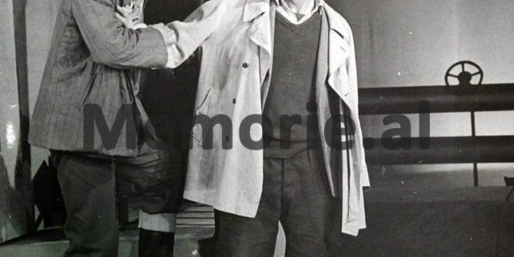 “Teatri ‘Andon Zako Çajupi’, e dënoi veprën dhe shfaqi mendimin ta kthej flamurin, por kjo mendojmë të bëhet pa bujë…”/ Raporti i Ministrisë së Kulturës në ’69-ën