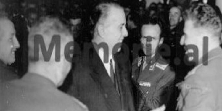 Unknown photos / “When Enver gave the military the ‘big news’ for the abolition of the rank system in the Albanian Army and the Ministry of Interior…” / Meeting of ’66