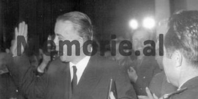 Unknown photos / “When Enver gave the military the ‘big news’ for the abolition of the rank system in the Albanian Army and the Ministry of Interior…” / Meeting of ’66