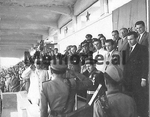 “Jugosllavët na bënë presion dhe Koçi Xoxe jo vetëm s’duhej rehabilituar, por po të qe gjallë, duhej varur, pasi….”/ Raporti sekret i Enver Hoxhës në ’57-ën