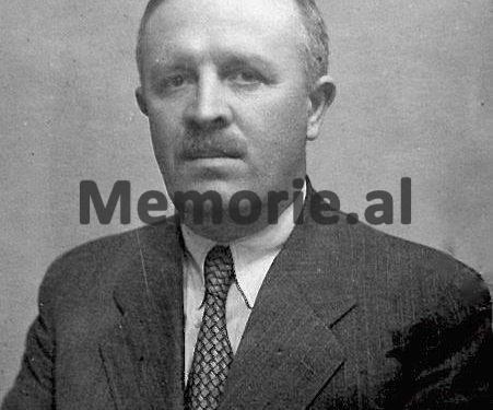 Historia e panjohur e ish Ministrit të Drejtësisë Vasil Avrami, i cili nuk pranoi të çonte Kurorën e Skënderbeut në Romë, peripecitë e jetës së tij…