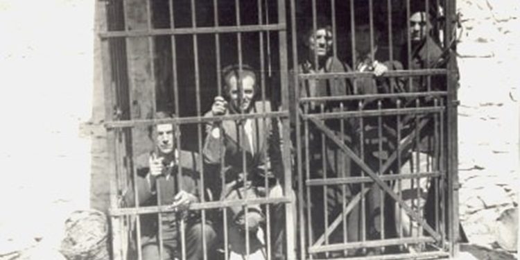 “Prof. Selman Riza më tha në burg, se ai aprovonte plotësisht ideologjinë e veprimtarinë e komunistëve…”/ Dëshmia e rrallë, e Ejëll Çobës