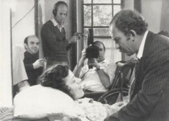 Self-criticism of the actors of the Durrës theater: “We feel ashamed that we liked ‘Brown Spots’ and…” / How the drama was ‘crucified’ after it was criticized by Enver