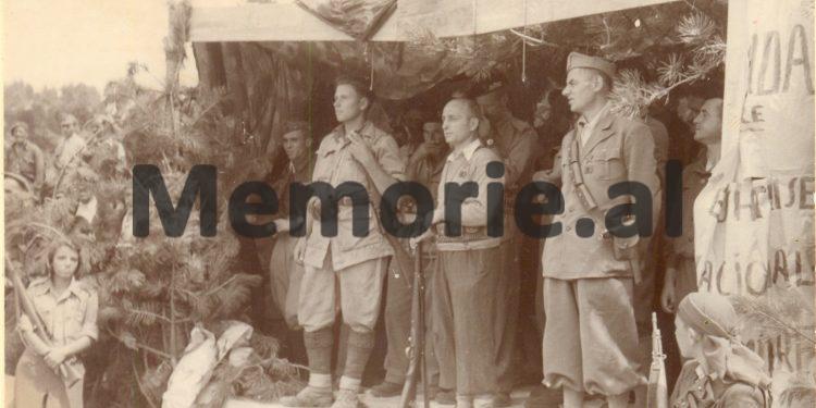 “Nako Spiro në Plenumin e Beratit na kërkonte me insistim që ta hiqnim Enver Hoxhën, por ne…”/ Dëshmia e rrallë e ish-të dërguarit të Titos në Shqipëri