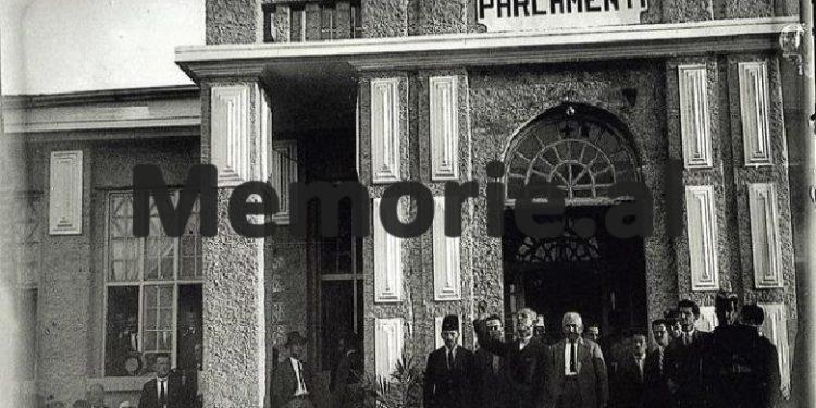 “Ligja e zgjedhjeve nuk u kuptua si lypsesh dhe zgjedhjet në qytetin tonë, të quhen të parregullta e të…”/ Gazeta “Shkumini” e 1921-it, kur u përsëriten zgjedhjet në Elbasan