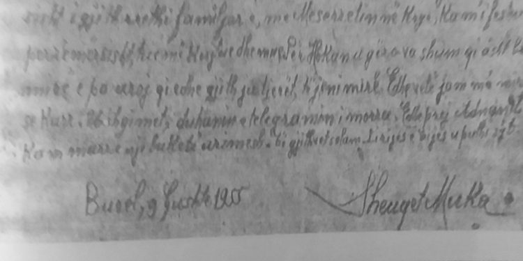 “Kam nevojë për pak pé të zi e të bardhë, për pantallonat e vjetër e sendet e tjera që ju kam kërkue…”/ Letra e panjohura të ish-të burgosurit që vuajti 20 vite në Burrel