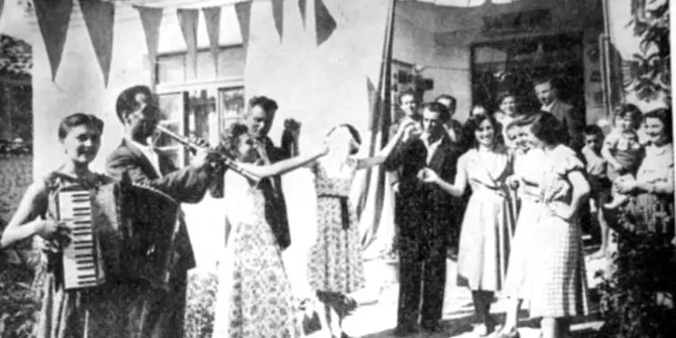 “Kur punonjësit sigurojnë ndonjë fitore në zgjedhjet, borgjezia reaksionare, e mbështetur nga qarqet ushtarake, i likuidon rezultatet e votimeve…”/ Fjala e Enver Hoxhës para zgjedhësve më 30 maj 1962