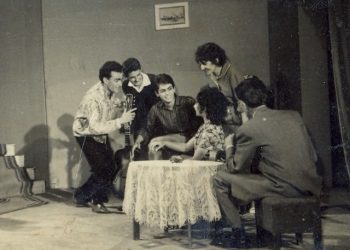 “Ndonjë regjisor servil, e quante Fadilin ‘dramaturgu më i madh që ka parë Shqipëria’, dhe drama ku bëhet fjalë për një vajzë…”/ Fjala e panjohur e Enverit në qershor ‘73