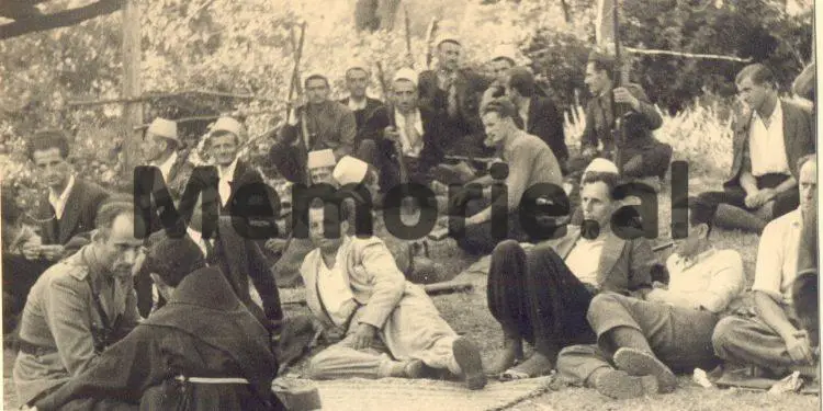 “Me rastin e zgjedhjeve, ofensiva kundër nesh do jetë e fortë, por forcat tona s’do ju lënë asnjë mundësi Muharrem Bajraktarit, Fiqri Dines, Gjon Mark Gjonit etj., të organizohen…”/ Fjala e Enverit në tetor ‘45