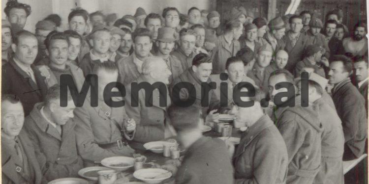 “Me rastin e zgjedhjeve, ofensiva kundër nesh do jetë e fortë, por forcat tona s’do ju lënë asnjë mundësi Muharrem Bajraktarit, Fiqri Dines, Gjon Mark Gjonit etj., të organizohen…”/ Fjala e Enverit në tetor ‘45