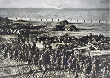 “Në mesnatën e 7 prillit ’39, Mbreti Zog shkoi në zyrën e Prefektit të Elbasanit, ku vajti dhe Shefqet Vërlaci….”/ Dëshmia e rrallë e ish-kolonelit, zv/ministër i Brendshëm i Koci Xoxes