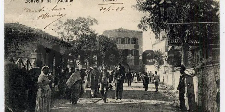 “Ata qi udhëtojnë jashtë viseve të Mbretnisë ottomane, janë të lirë në marrjen e pasaportës, por ata qi janë në kërkim policor…”/ Si jepeshin nënshtetësitë dhe leje-kalimet në Shqipëri, që nga viti 1838