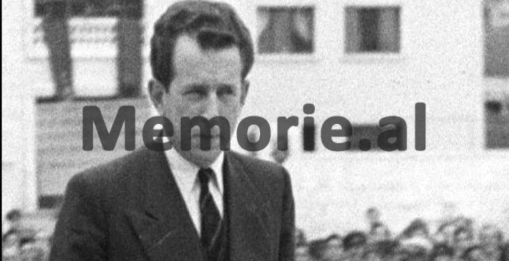 “Eleminimi fizik i babait tonë, Tuk Jakova, nga Sigurimi i Shtetit në ‘prehrin’ e bluzave të bardha, në kirurgjinë e spitalit civil nr. 2 në Tiranë, në 26 gusht 1959”/ Dëshmia e rrallë e të birit