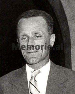 “Nako Spiro në Plenumin e Beratit na kërkonte me insistim që ta hiqnim Enver Hoxhën, por ne…”/ Dëshmia e rrallë e ish-të dërguarit të Titos në Shqipëri