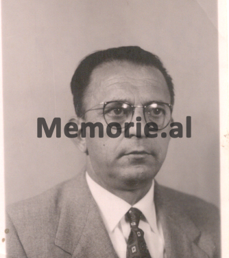 “Mugosha më emëroi në ‘agjit-prop’ dhe në shtatorin e 1944-ës, unë isha në Greqi për t’u lidhur me Partinë Komuniste Greke…”/ Zbulohet autobiografia e ish-ambasadorit shqiptar në Paris, që vuajti 10 vite në Burrel