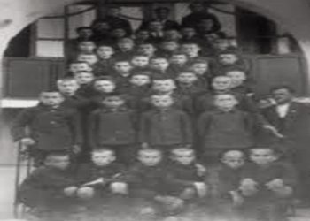 “U bë një kohë bajagi e gjatë që s’më ke ndie zënin, tue thirr ëmbël emnin t’and, por…”/ Letrat e panjohura të burgosurit të Burrelit, ku vuajti 20 vjet