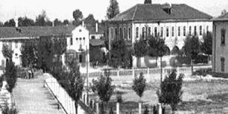 “Sheuqet Muka, ishte mësuesi ynë në burgun e Burrelit, ku ne, 170 të dënuarëve, ai na tregonte…”/ Dëshmia e rrallë nga SHBA-ve, e ish-të burgosurit politik