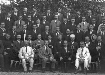 Rare photos of Albanian deputies, from the first parliament of 1921 to the last one of the Zog Monarchy, in April 1939